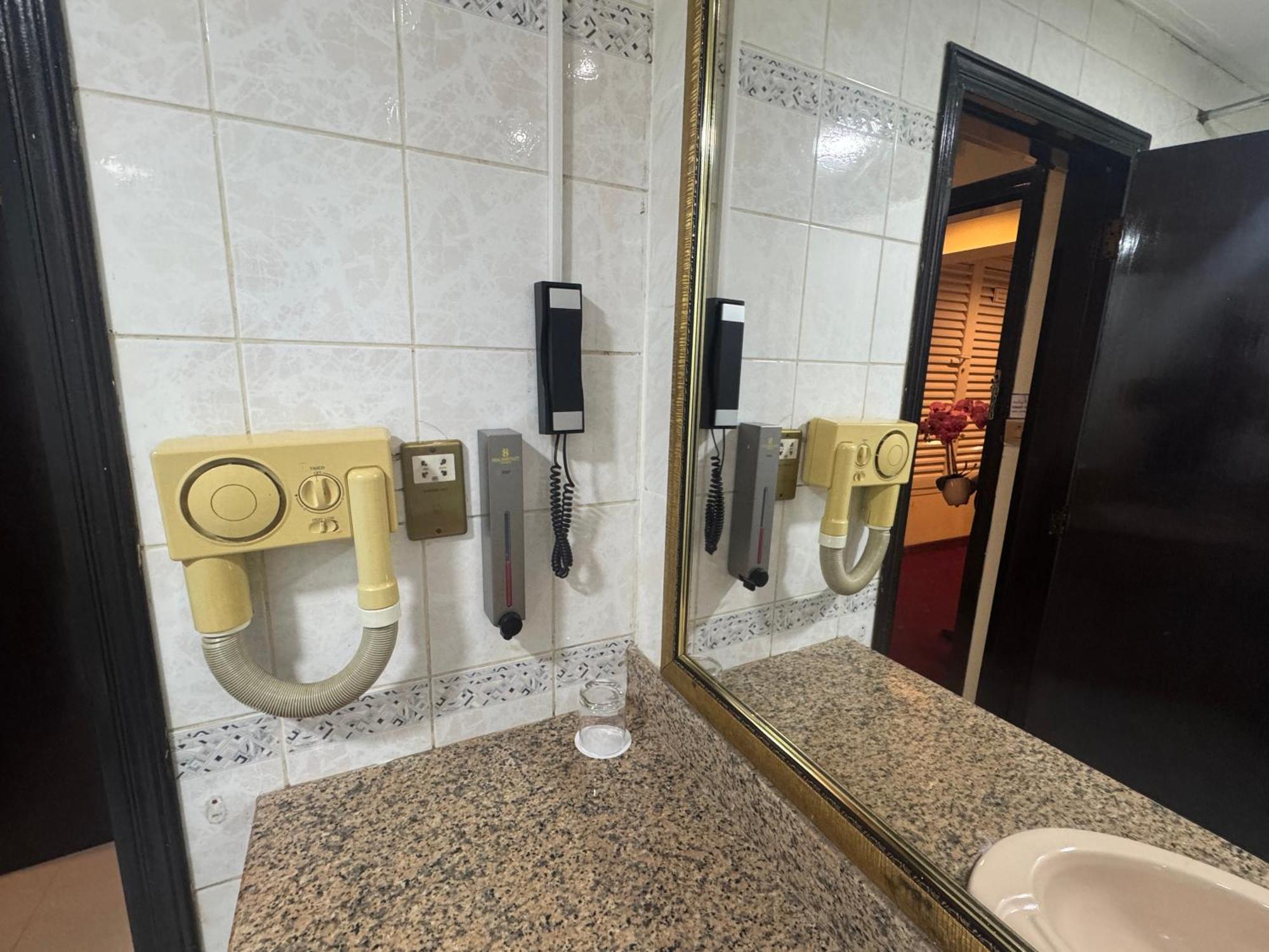 Orchid Hotel Deira Dubaj Zewnętrze zdjęcie